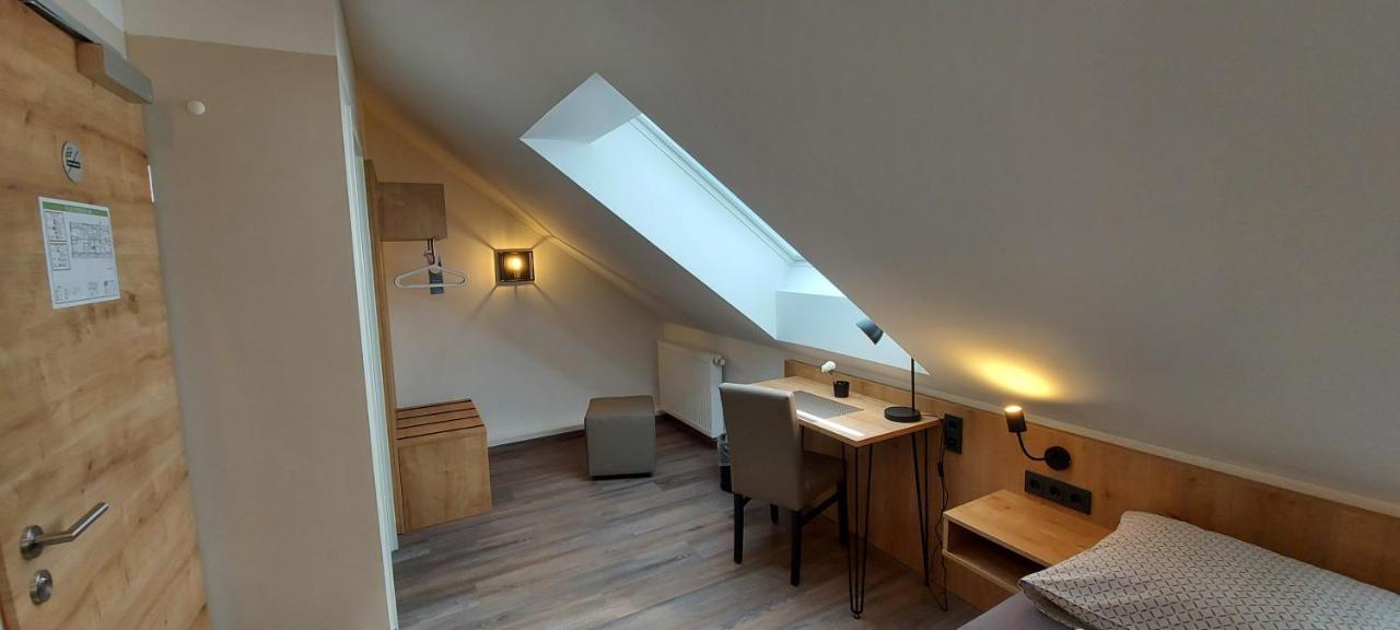 Pension Delagera Grossmehring ภายนอก รูปภาพ